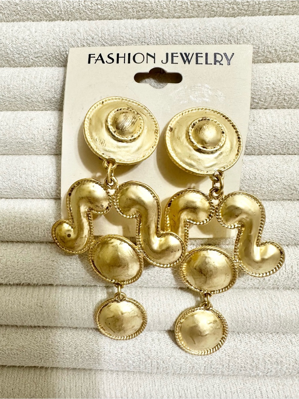 Vintage Gold Plated Statement Dangle Earrings (Reduced - Minor Plating Issues)